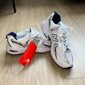 Unworn New balance 530